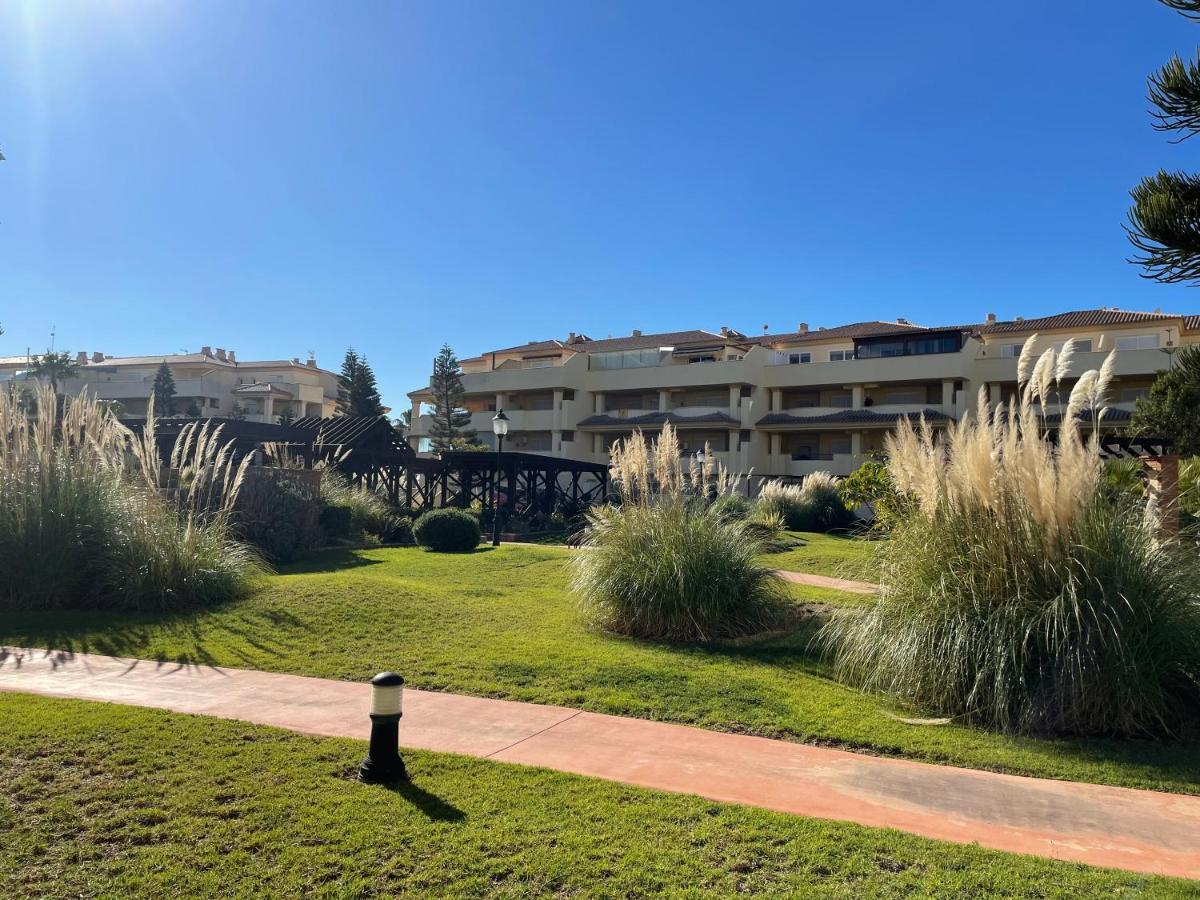 Moderna Y Alegre Vivienda Junto Al Mar . Lägenhet Roquetas de Mar Exteriör bild