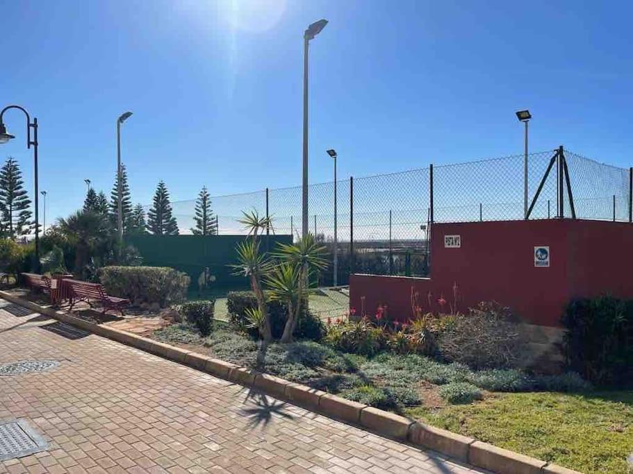 Moderna Y Alegre Vivienda Junto Al Mar . Lägenhet Roquetas de Mar Exteriör bild